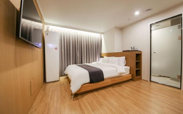Gwangju Divine Hotel Gwangju Metropolitan City Pokoj fotografie