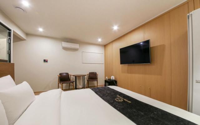 Gwangju Divine Hotel Gwangju Metropolitan City Pokoj fotografie